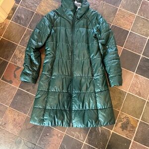 Patagonia Women's Emerald Puffer Jacket Parka